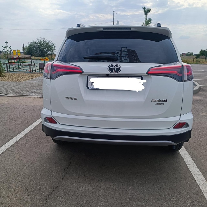 Toyota, RAV4, 2018