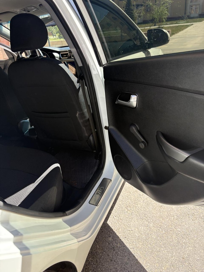 Kia, Rio, 2016