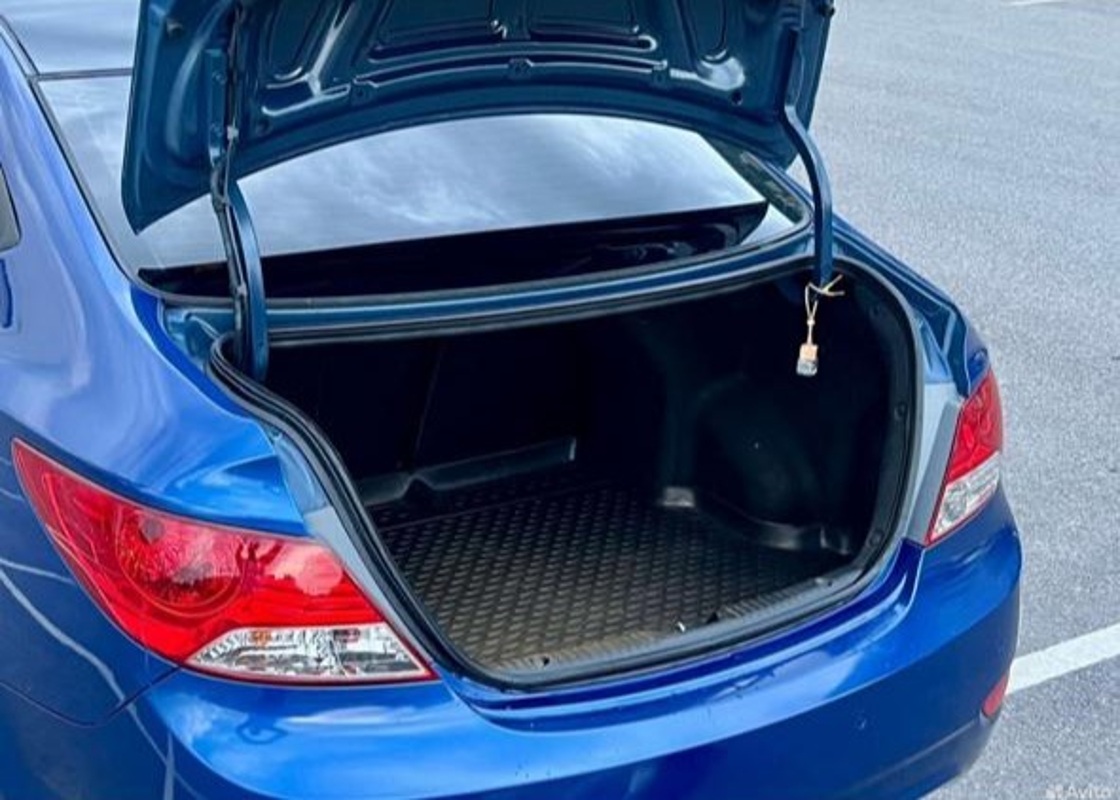 Hyundai, Solaris, 2012