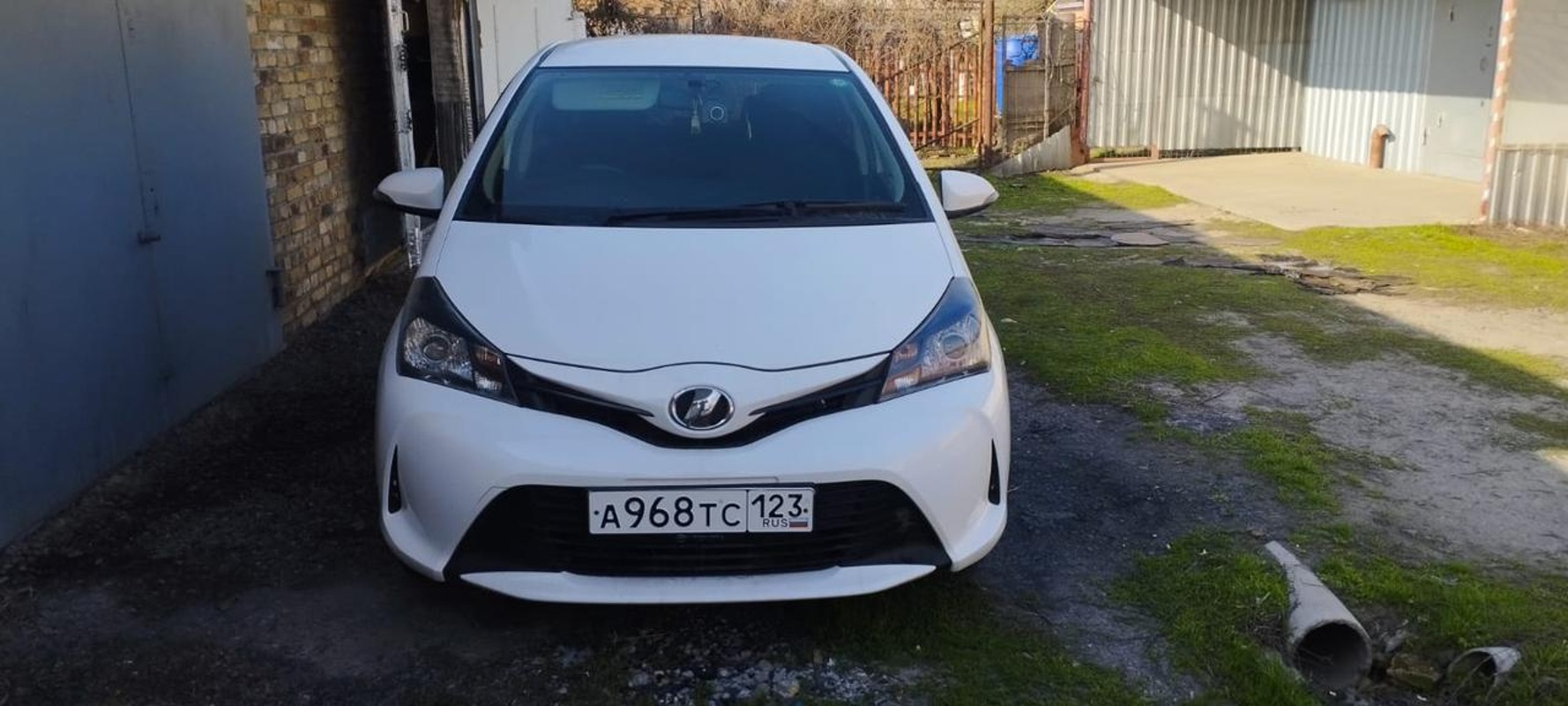 Toyota, Vitz, 2014