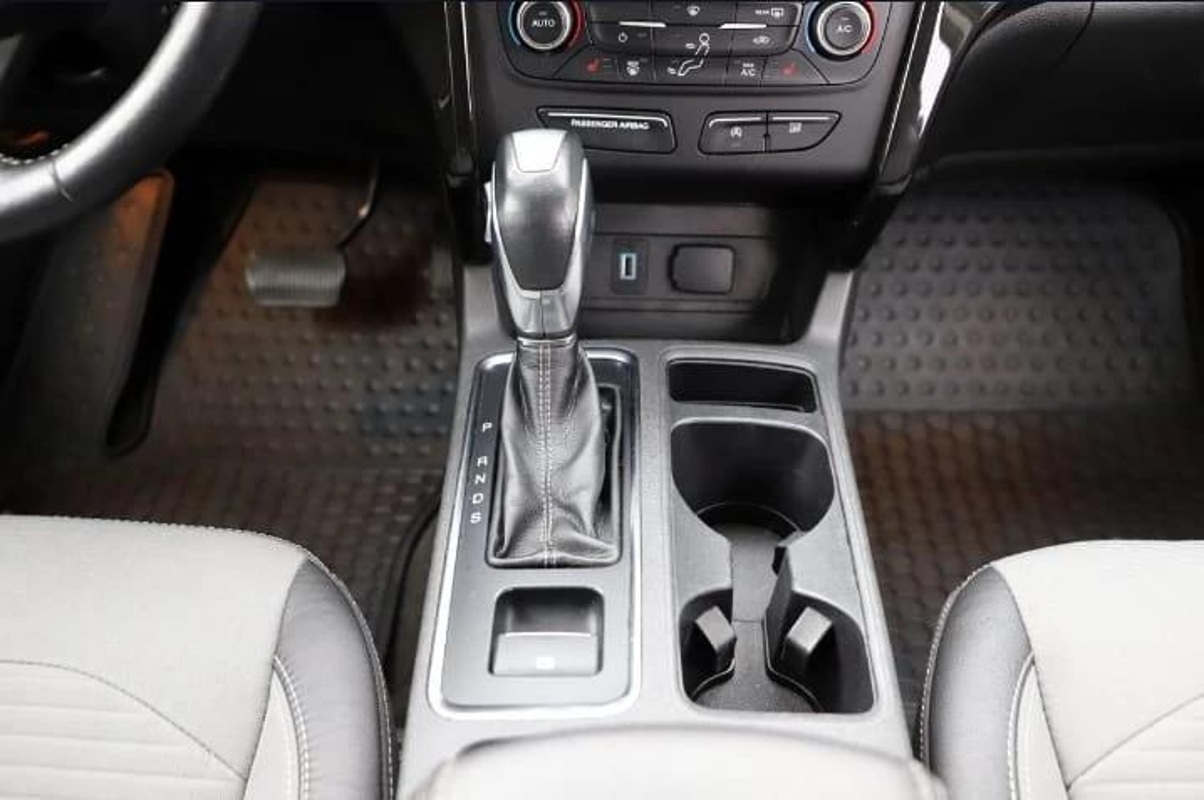 Ford, Escape, 2019
