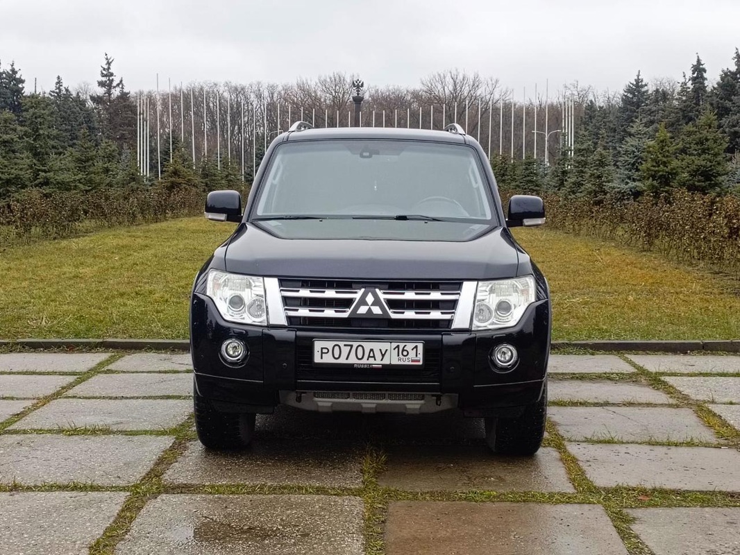 Mitsubishi, Pajero, 2011