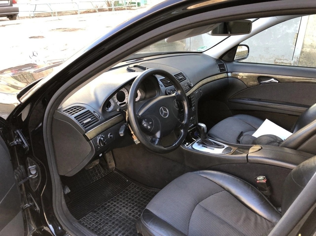 Mercedes-Benz, E-Класс, 2005