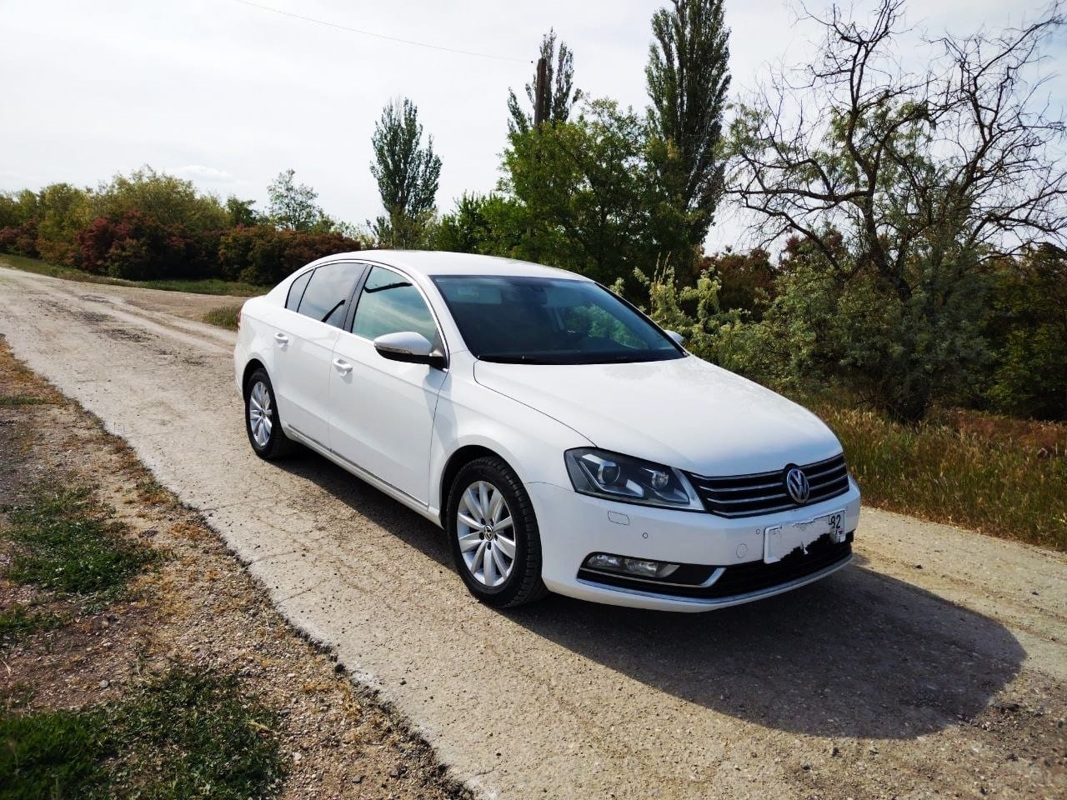 Volkswagen, Passat, 2011