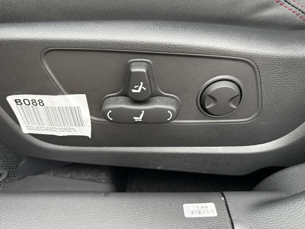 KG Mobility, Actyon, 2024