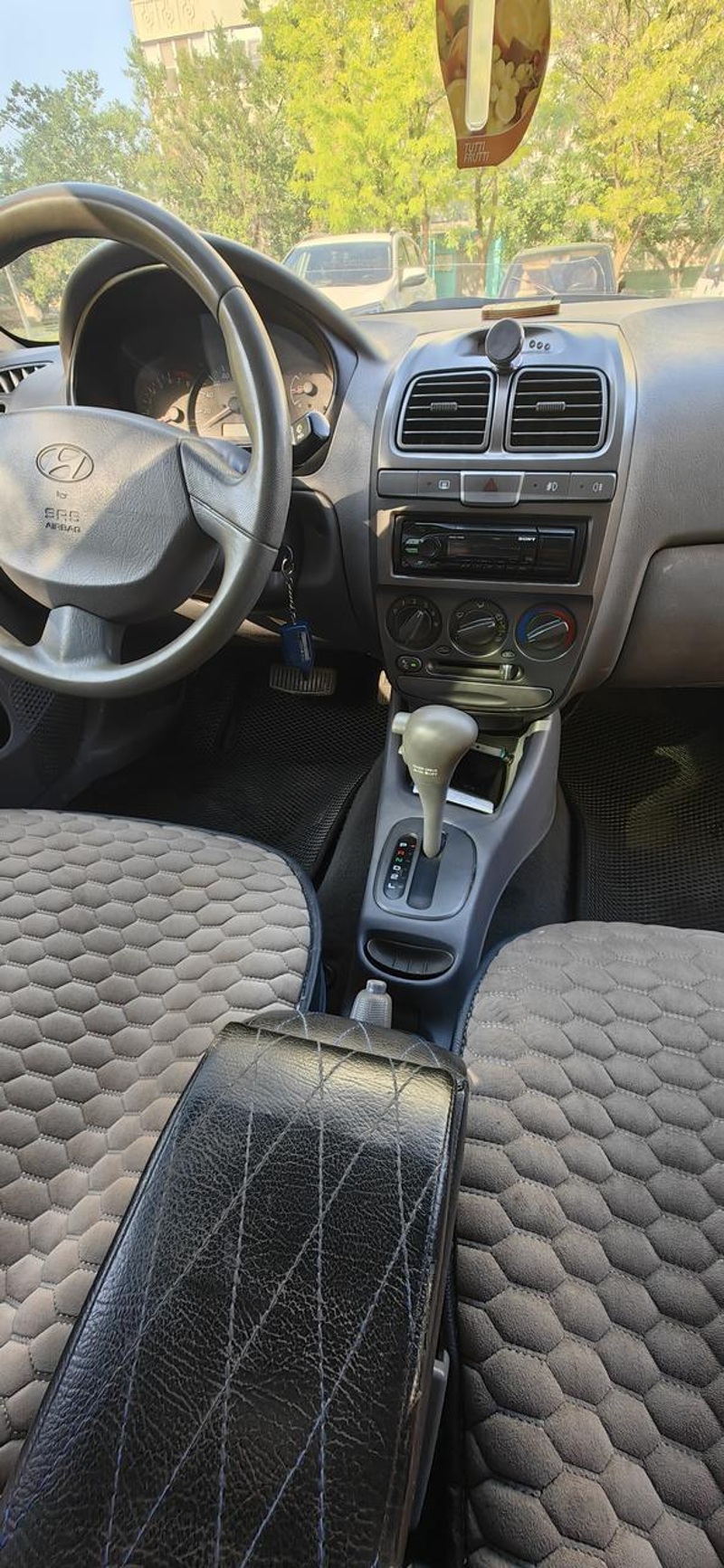 Hyundai, Accent, 2008