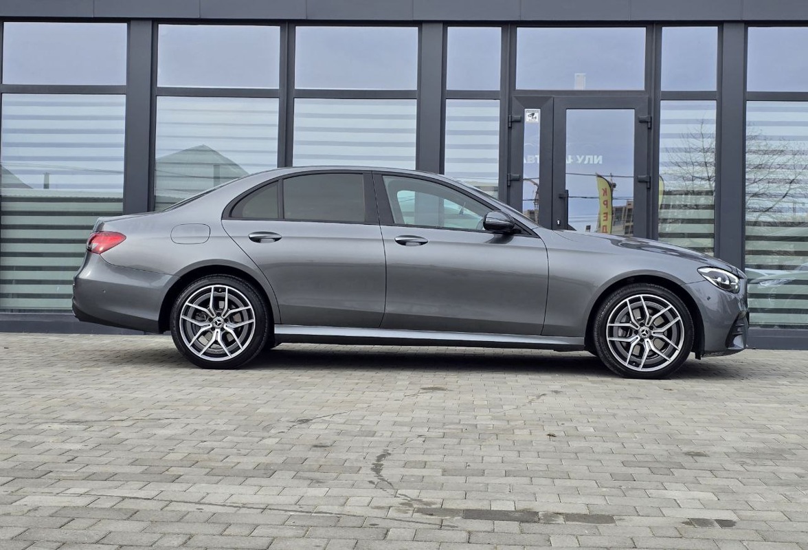 Mercedes-Benz, E-Класс, 2021