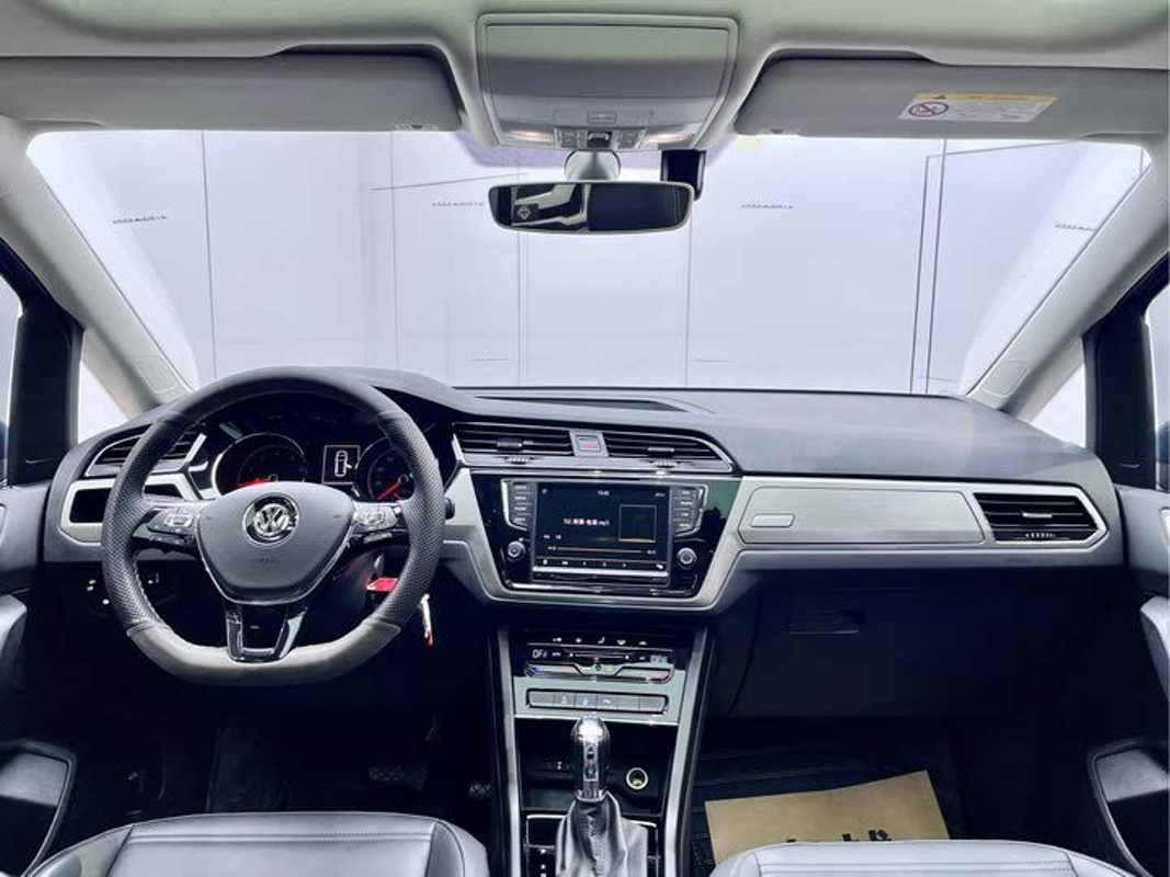 Volkswagen, Touran, 2020