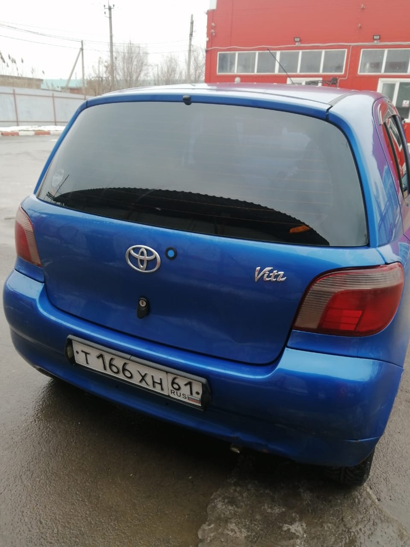 Toyota, Vitz, 2001