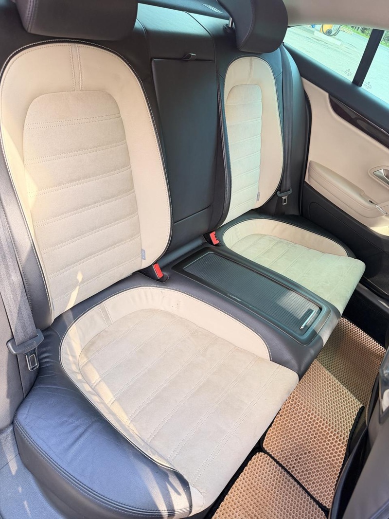Volkswagen, Passat CC, 2011
