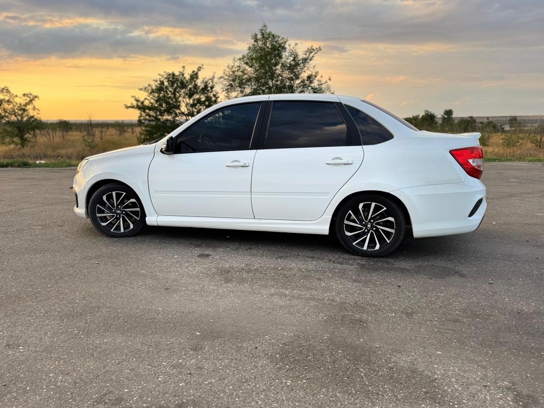 LADA (ВАЗ), Granta, 2022
