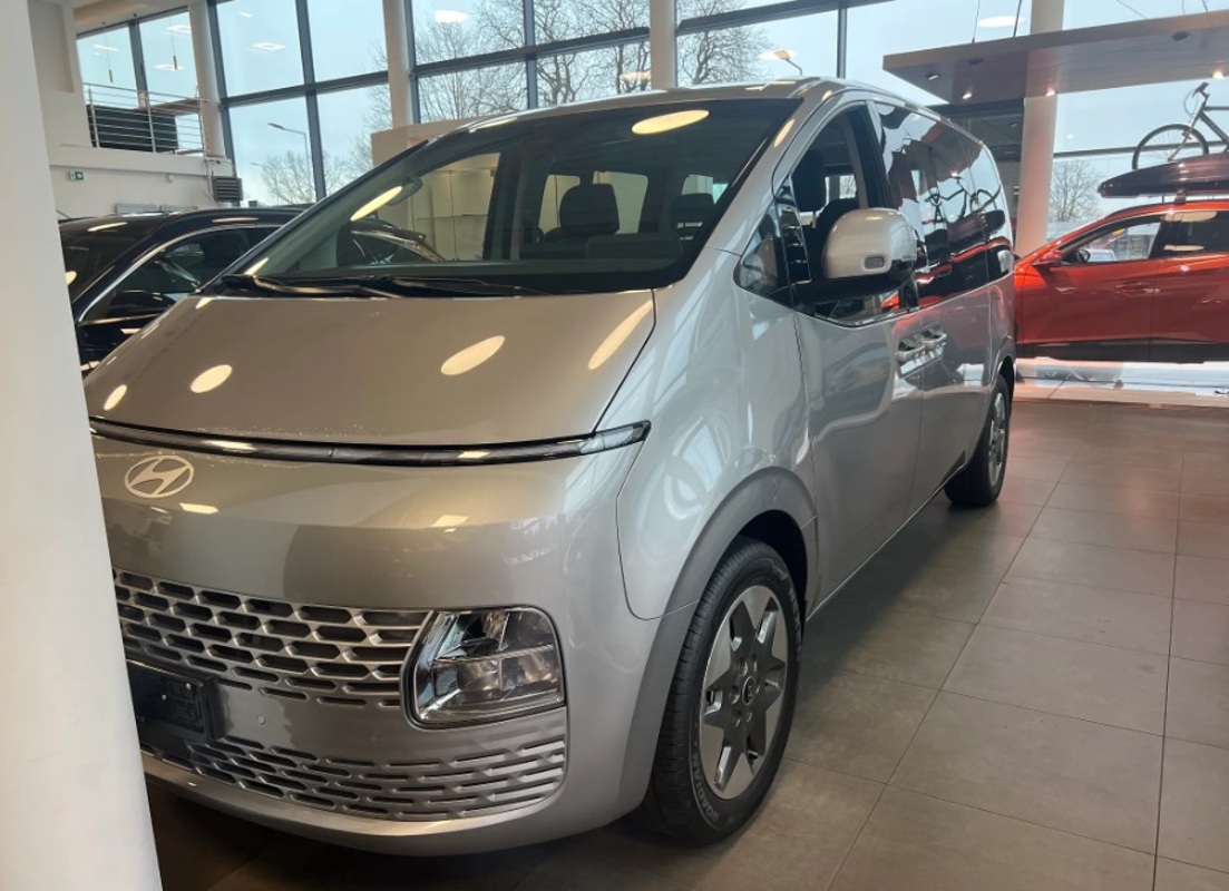 Hyundai, Staria, 2024