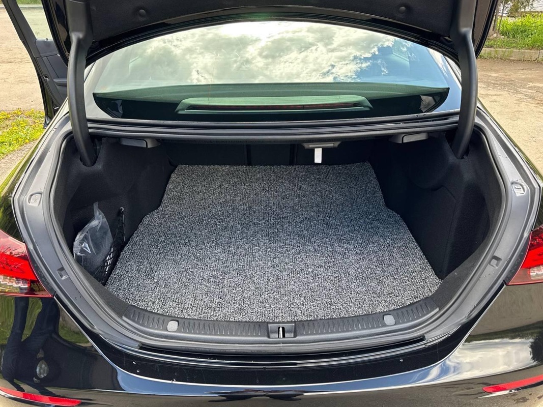 Mercedes-Benz, E-Класс, 2023