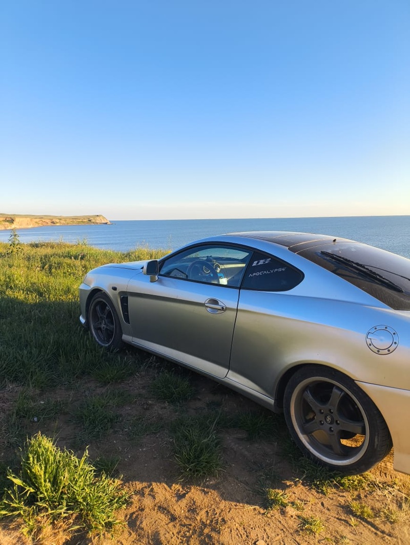 Hyundai, Tiburon, 2002