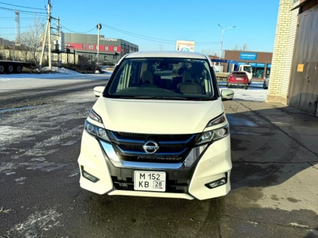 Nissan, Serena, 2018