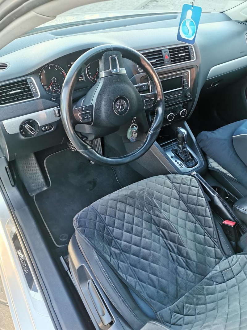 Volkswagen, Jetta, 2013