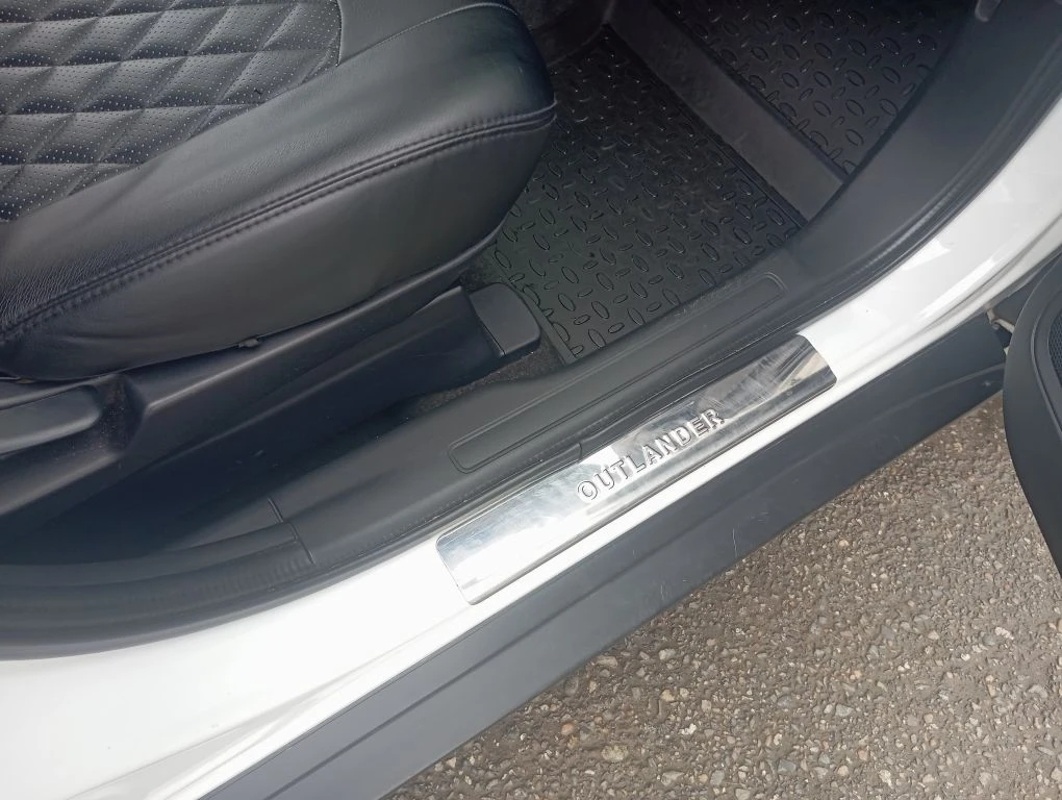 Mitsubishi, Outlander, 2016