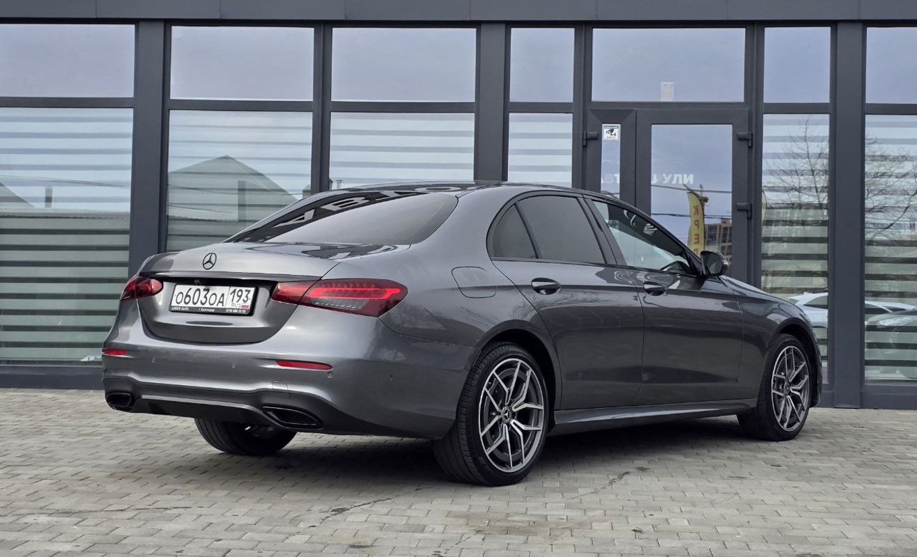 Mercedes-Benz, E-Класс, 2021