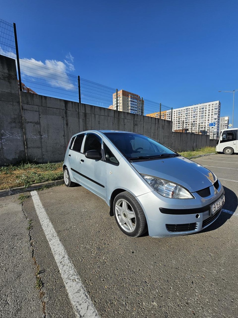 Mitsubishi, Colt, 2005