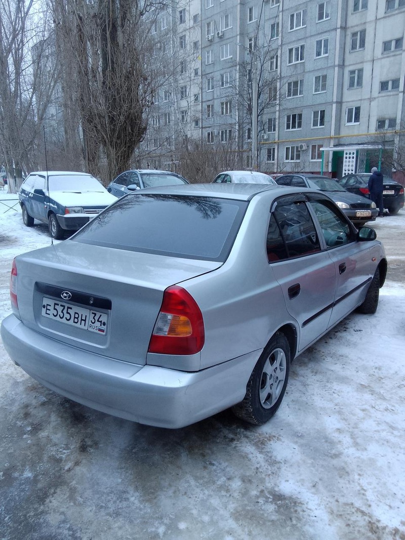 Hyundai, Accent, 2002