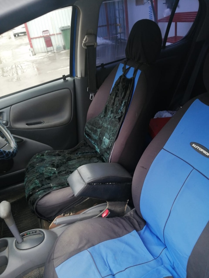 Toyota, Vitz, 2001