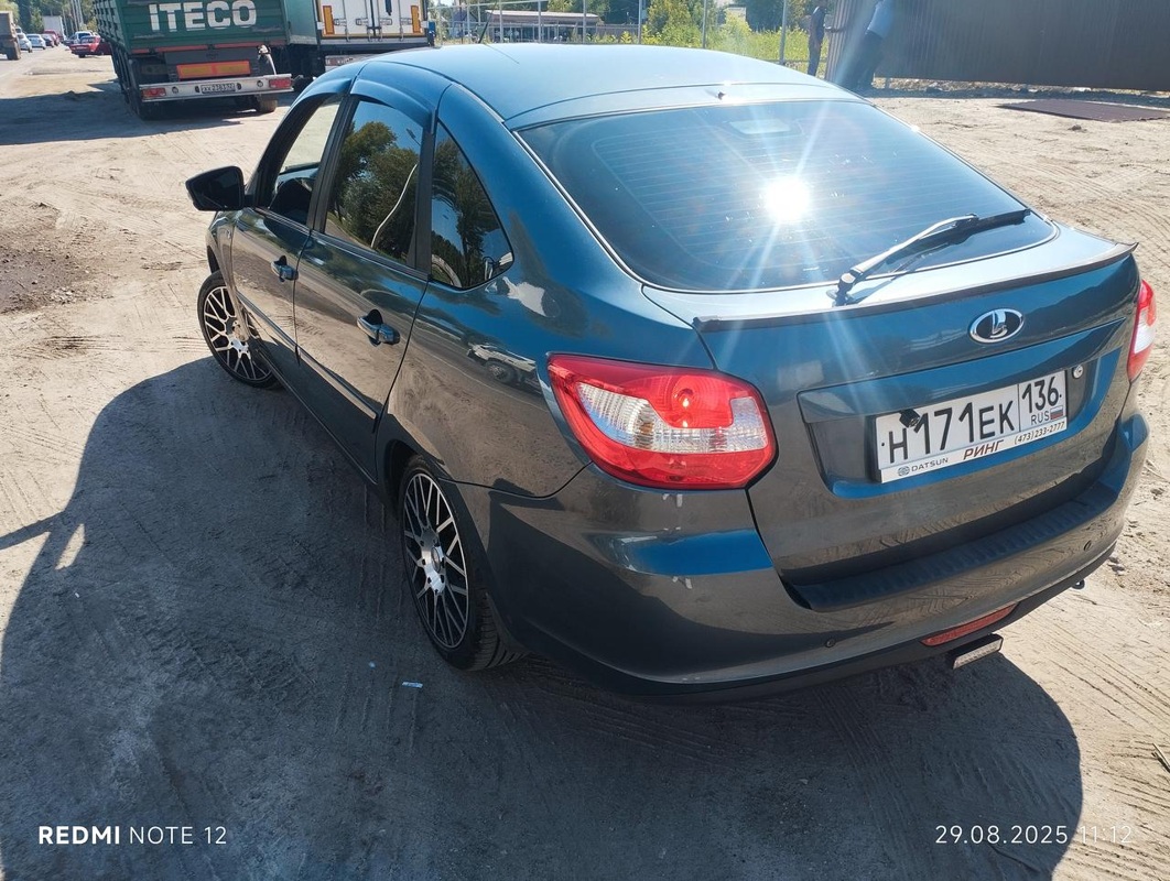 LADA (ВАЗ), Granta, 2015