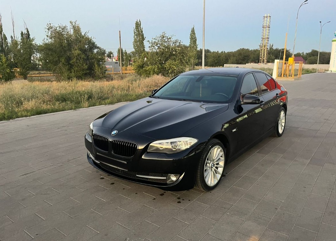 BMW, 5 серии, 2010