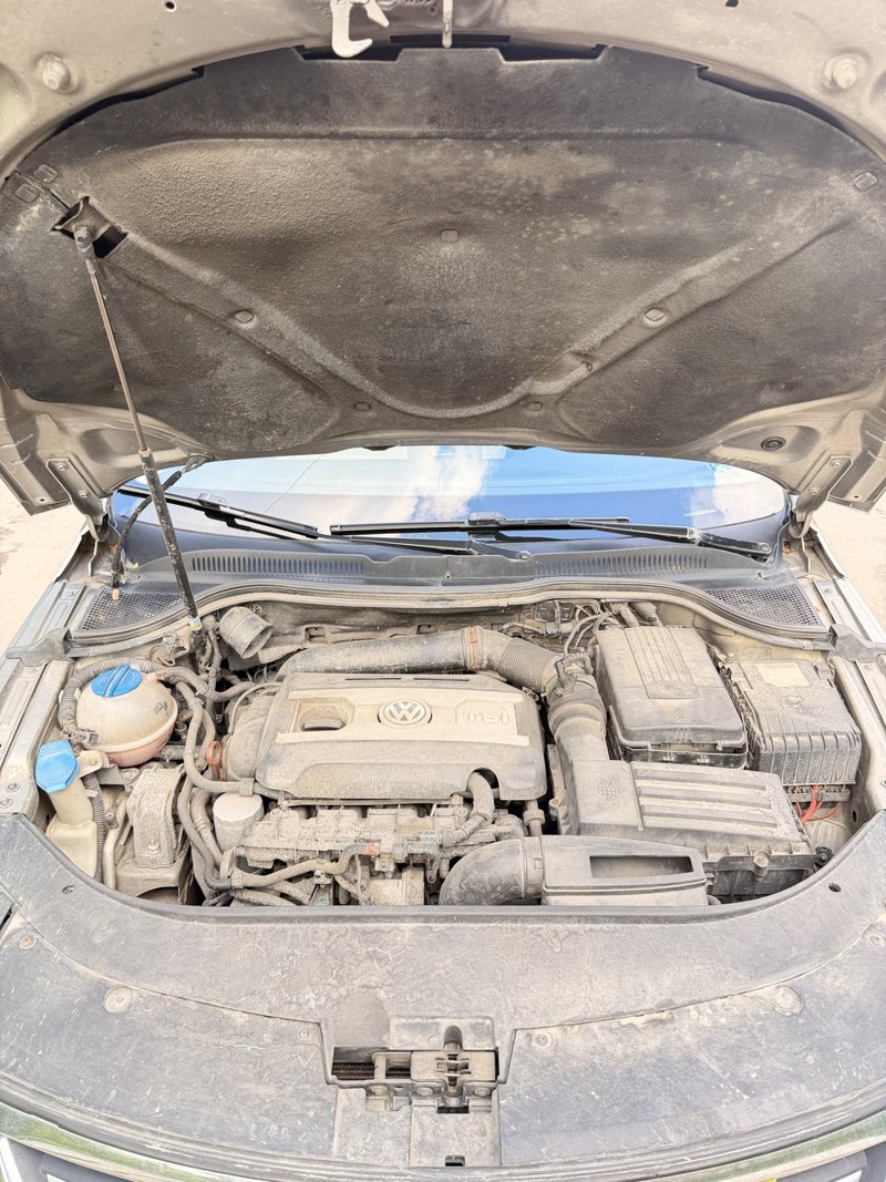 Volkswagen, Passat CC, 2011