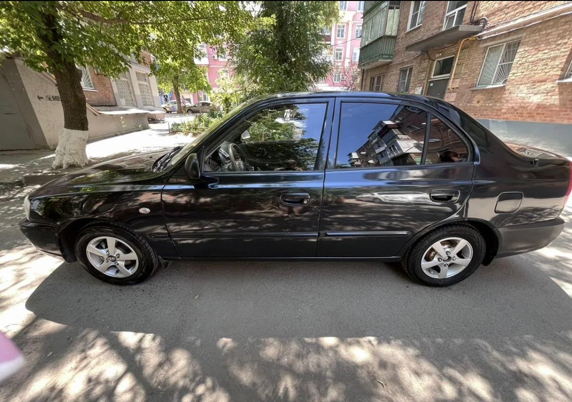 Hyundai, Accent, 2011