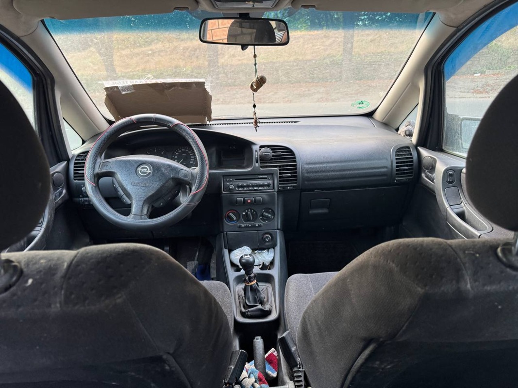 Opel, Zafira, 2002