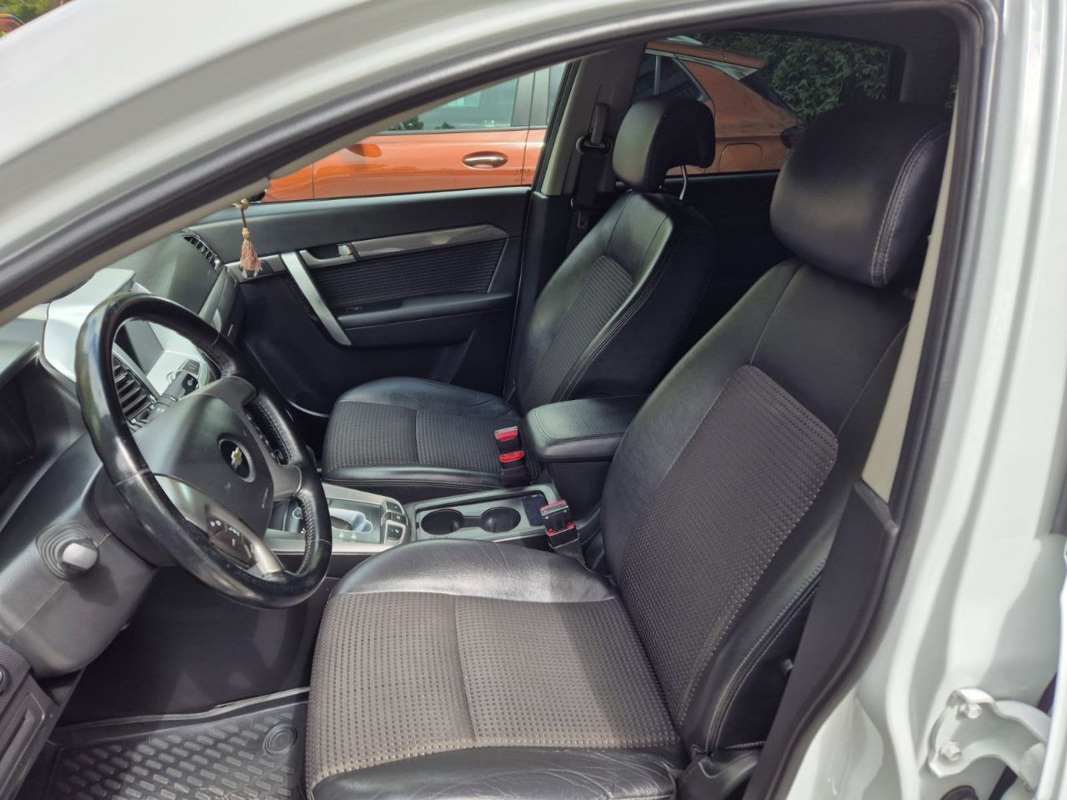 Chevrolet, Captiva, 2012