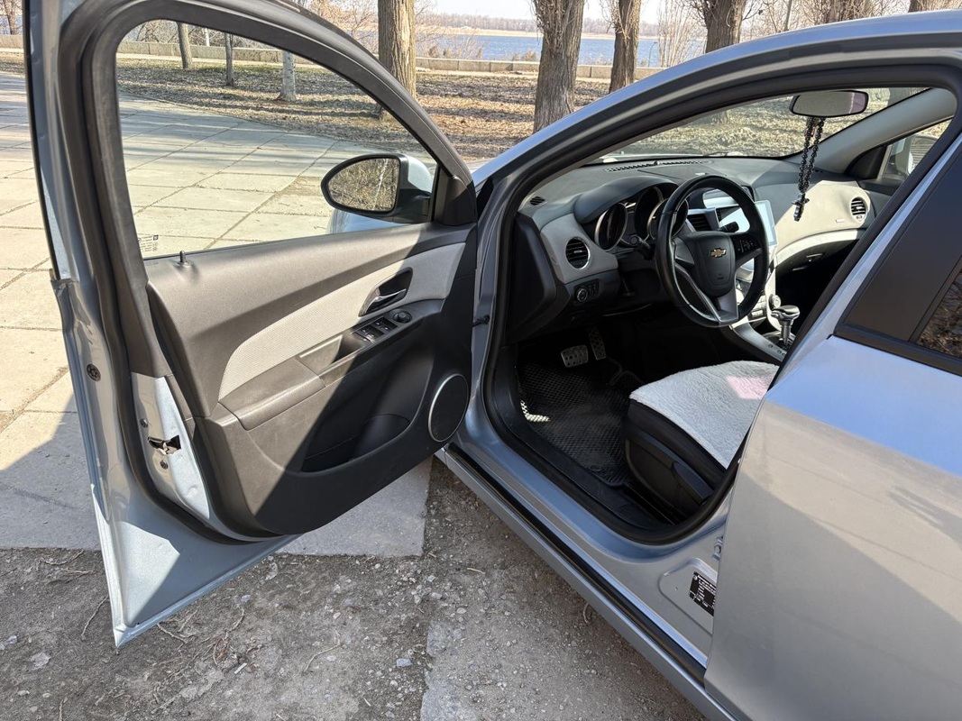 Chevrolet, Cruze, 2012