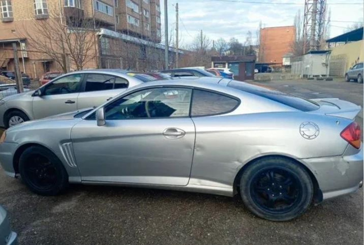 Hyundai, Coupe, 2004