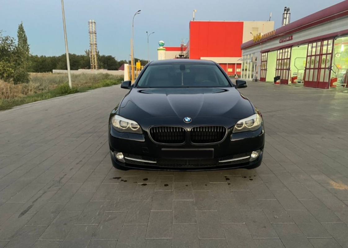 BMW, 5 серии, 2010