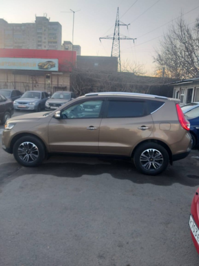 Geely, Emgrand X7, 2020