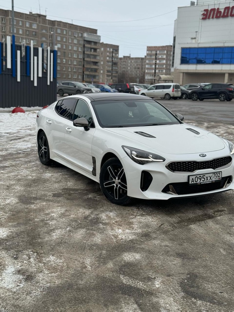 Kia, Stinger, 2019