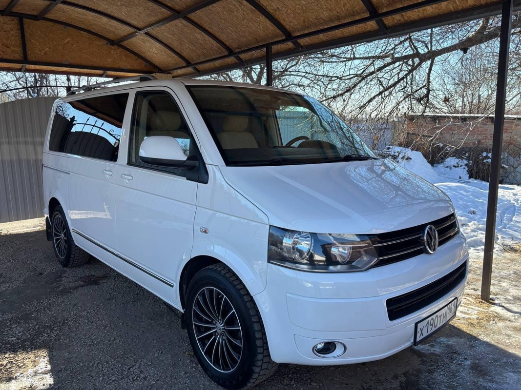 Volkswagen, Caravelle, 2012