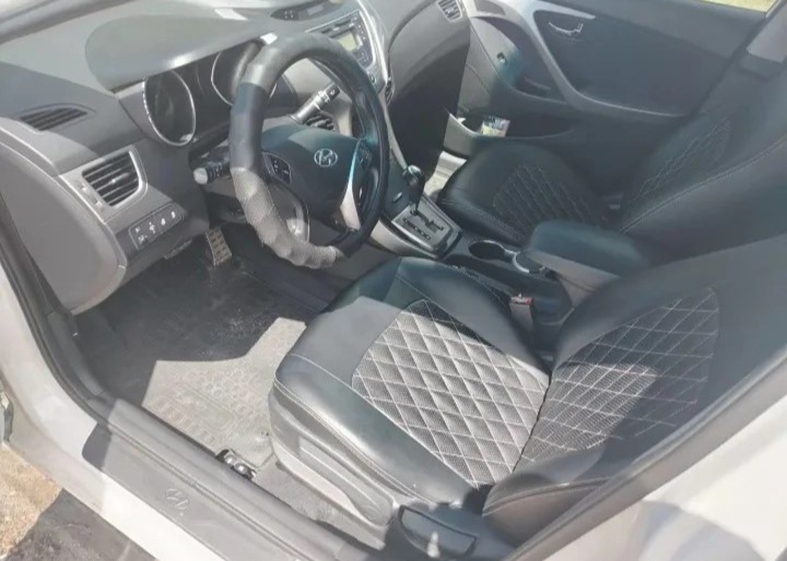 Hyundai, Elantra, 2013