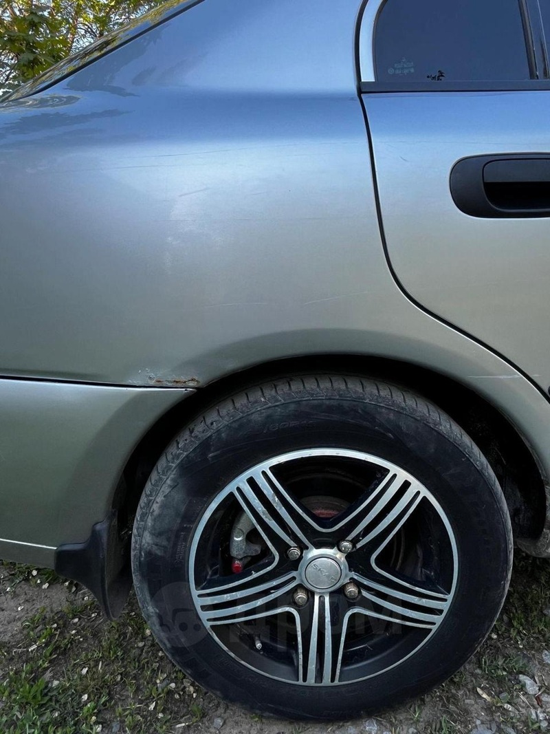 Mitsubishi, Carisma, 2003