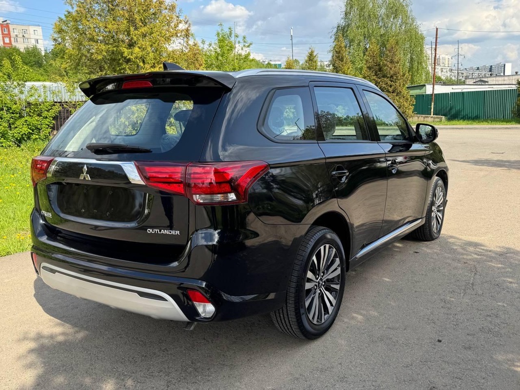 Mitsubishi, Outlander, 2022