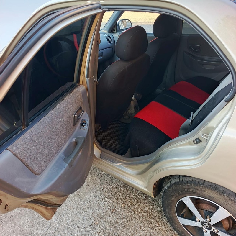 Hyundai, Accent, 2004