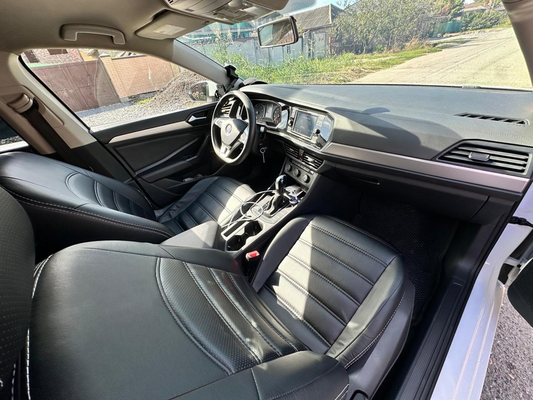 Volkswagen, Jetta, 2021