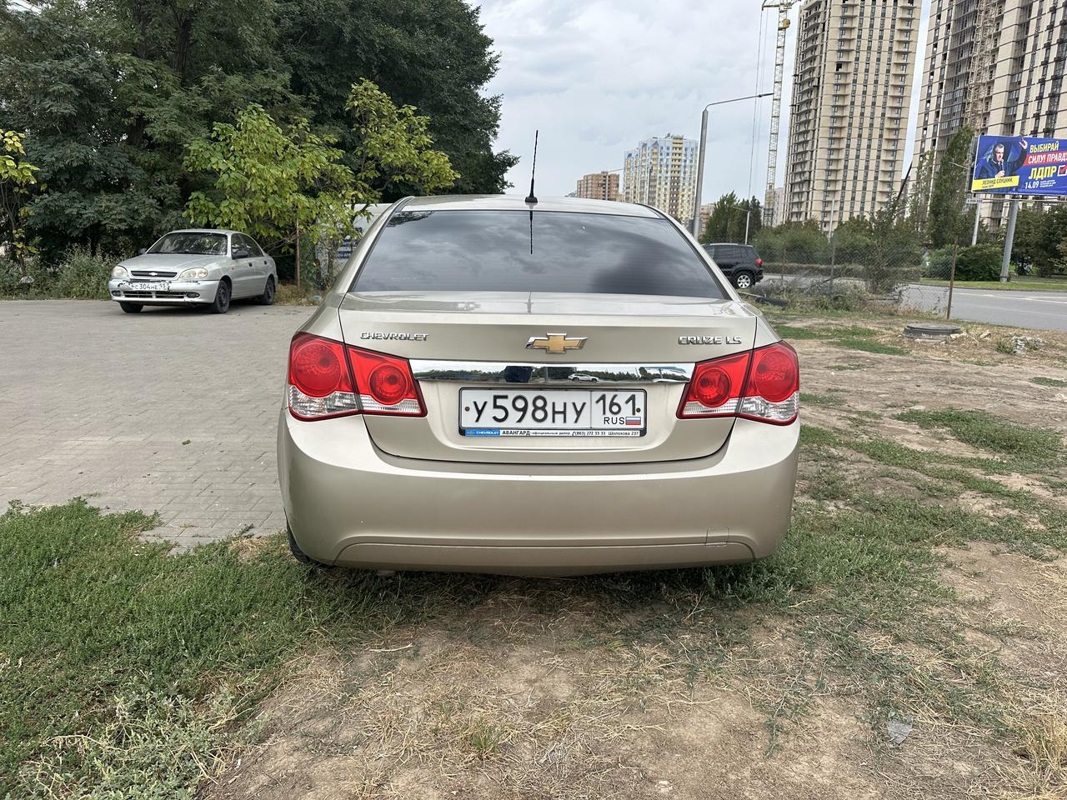 Chevrolet, Cruze, 2011