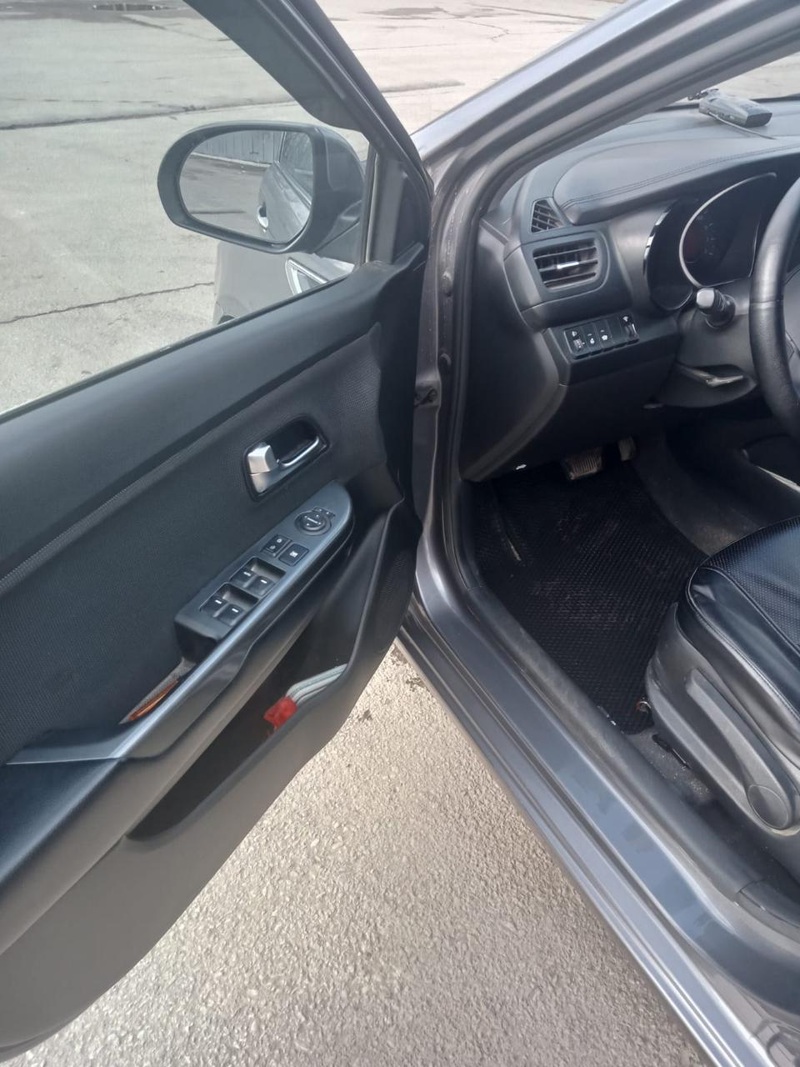 Kia, Rio, 2015