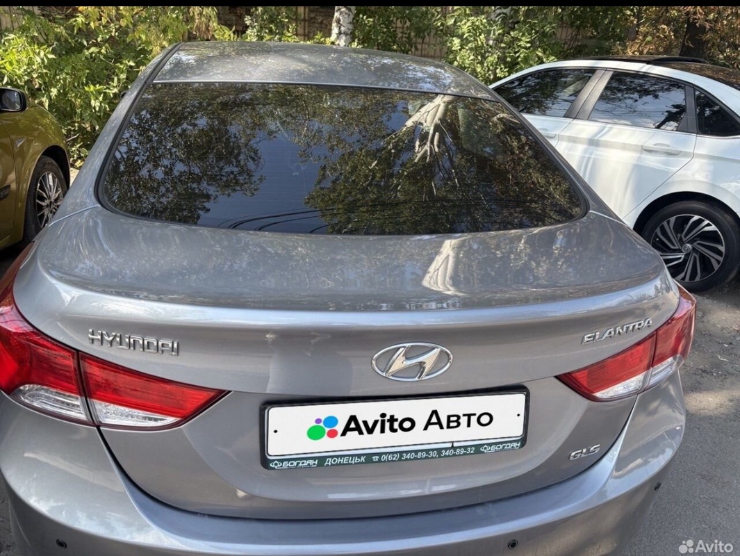 Hyundai, Elantra, 2012