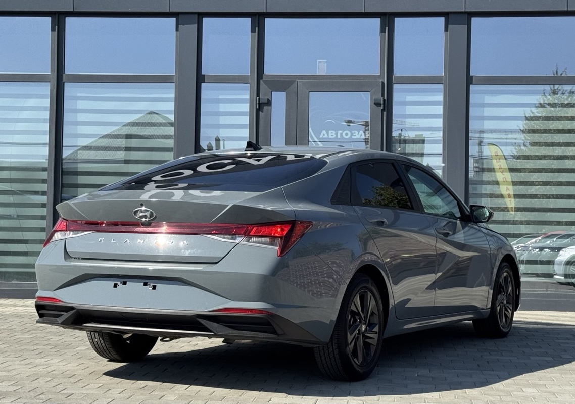 Hyundai, Elantra, 2022