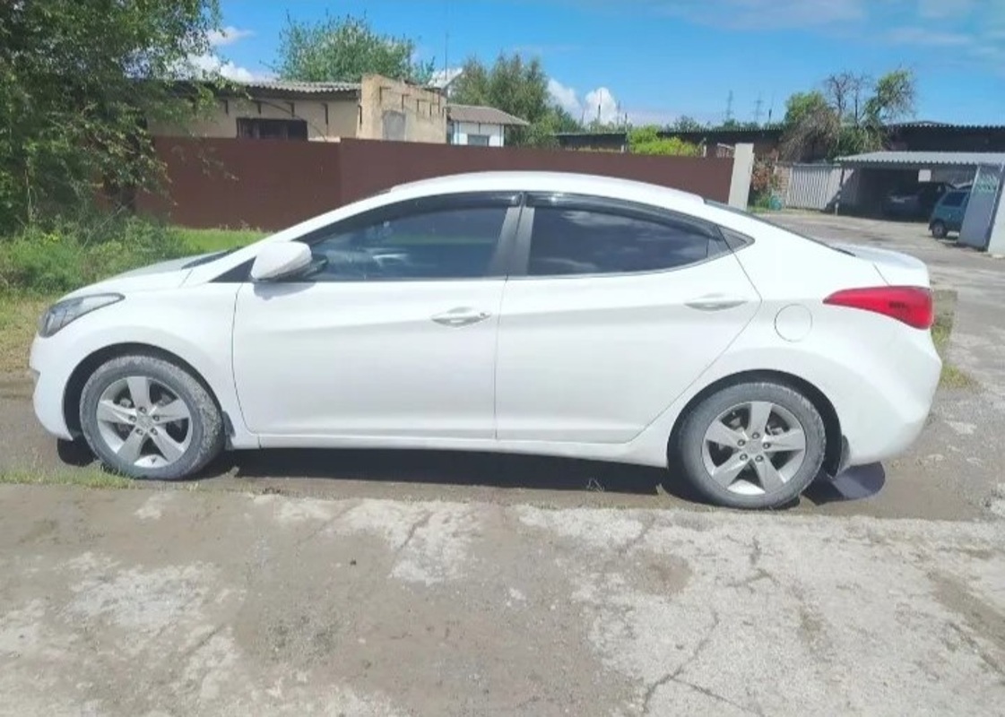 Hyundai, Elantra, 2013