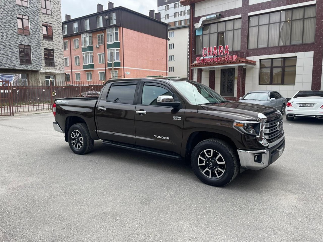 Toyota, Tundra, 2019