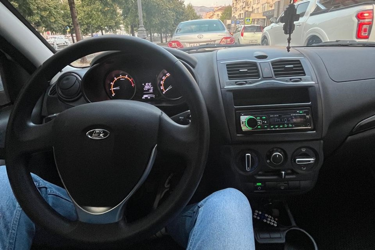 LADA (ВАЗ), Granta, 2023