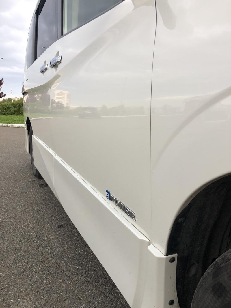 Nissan, Serena, 2018